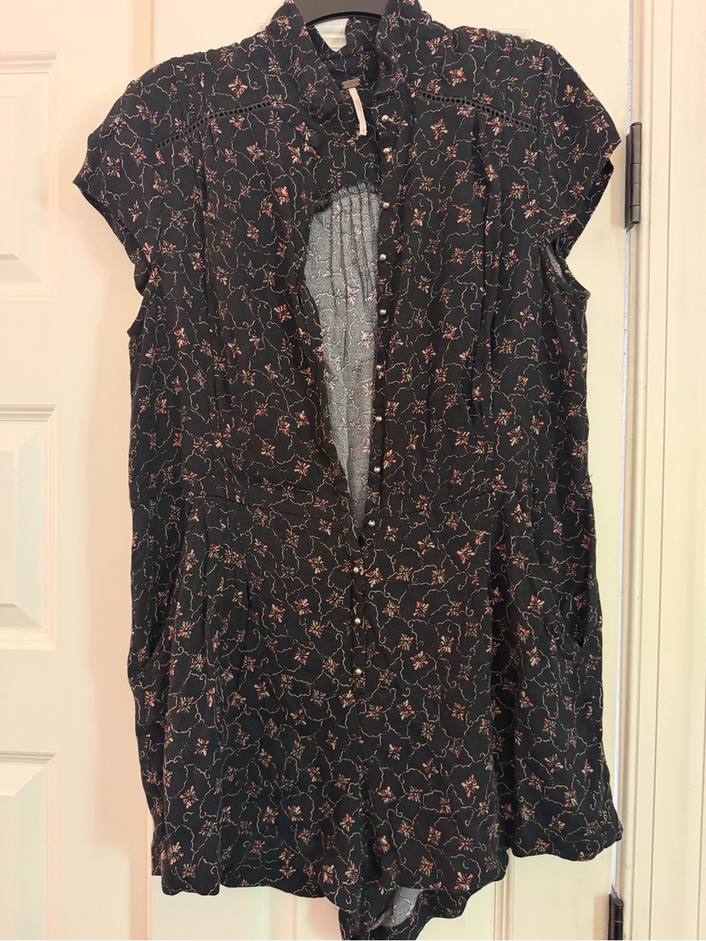 Women's Free People Black Floral Cap-Sleeve Button front Romper